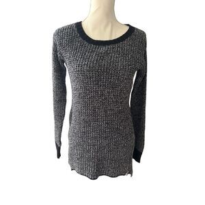 Kaisely Marled Knit Sweater with Side Zippers Black Gray Long Sleeve Crew Neck M